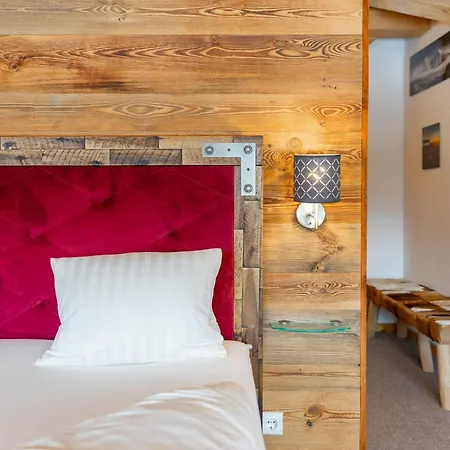 Lachende Eule Chalet
